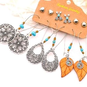 Set of 6 Pairs of Hang Earrings